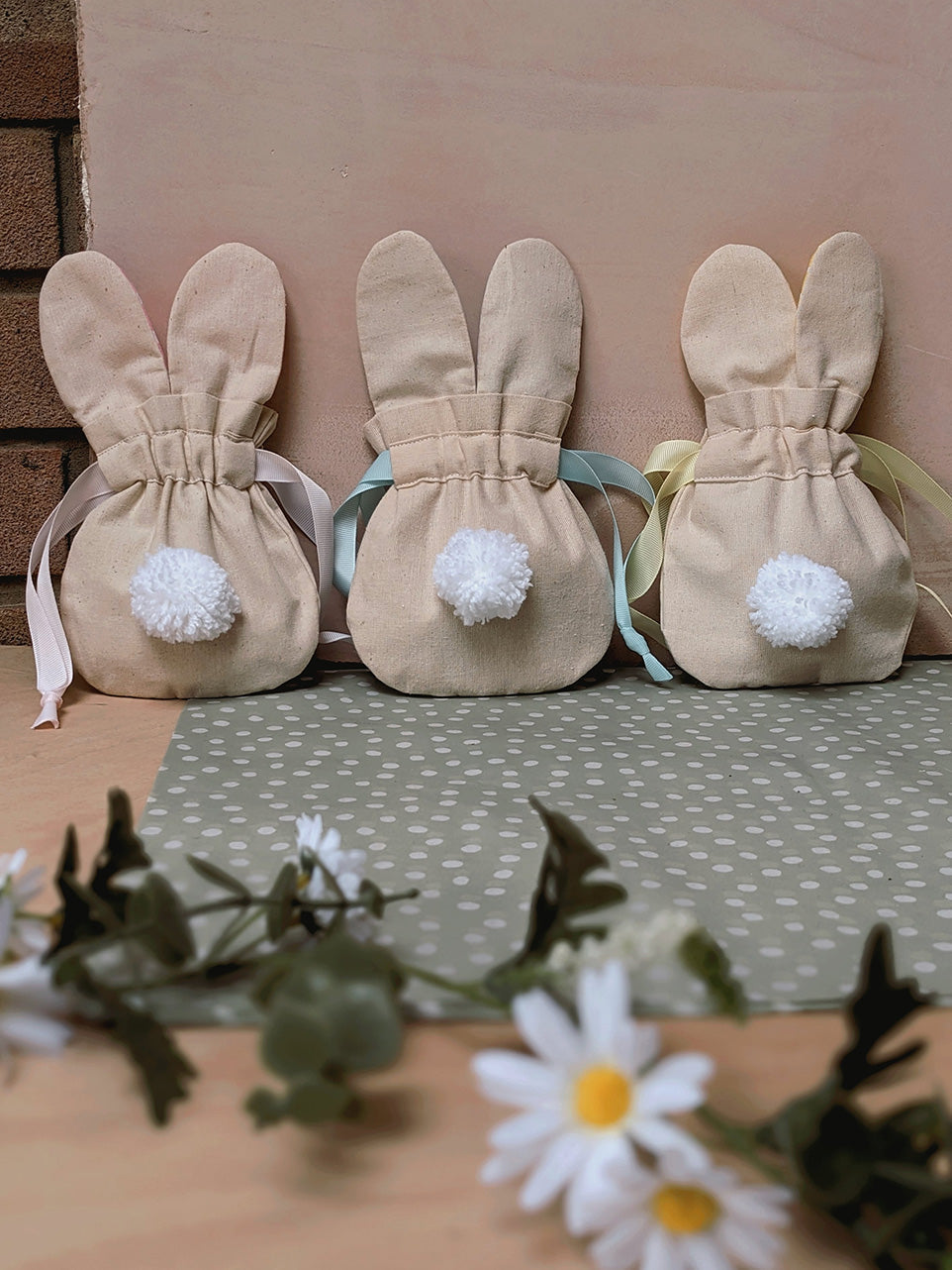 Bunny Bag, Yellow Dots