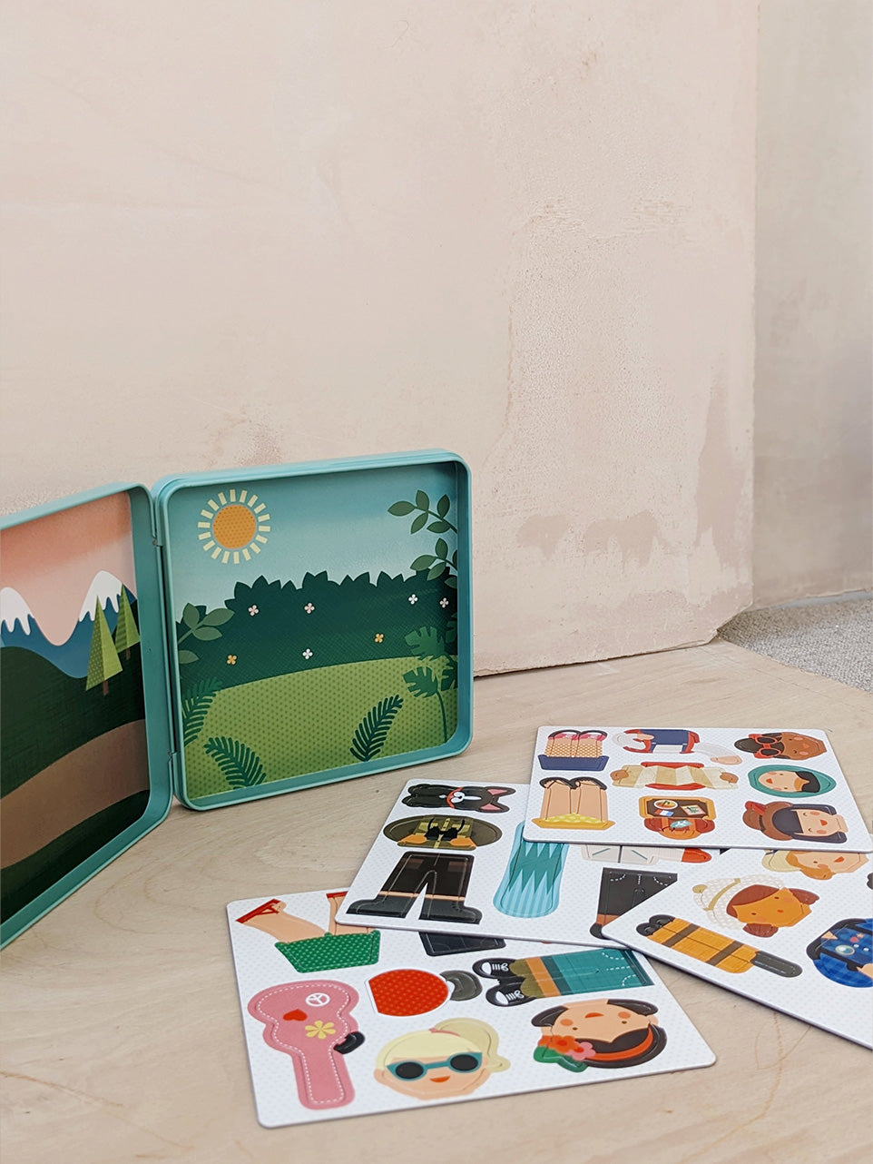 Travel gift box, age 3-5