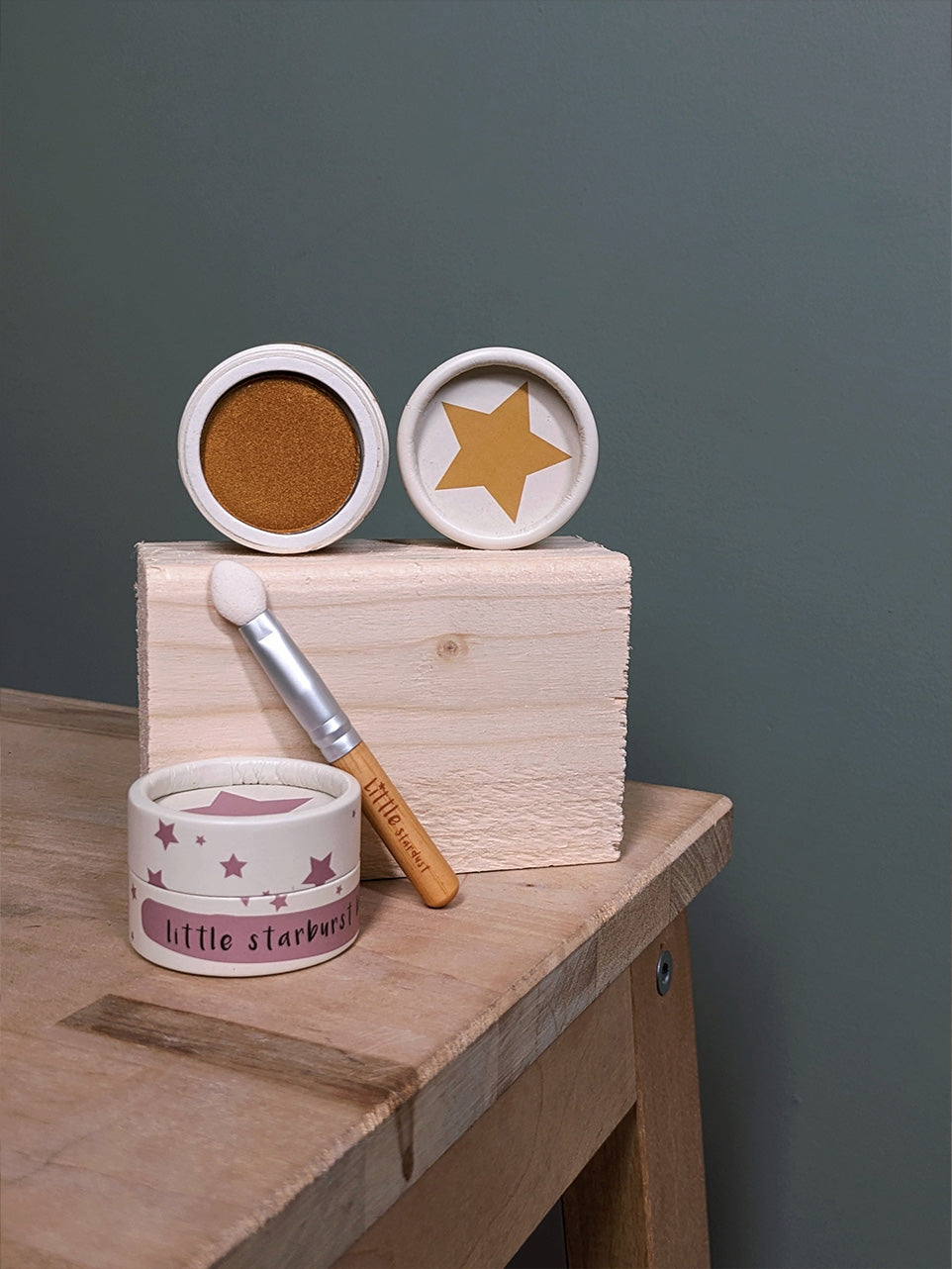 Natural Children's Eye Shadow & Blusher Set